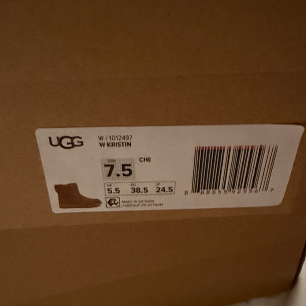 UGG Women's Kristin Chestnut Boots